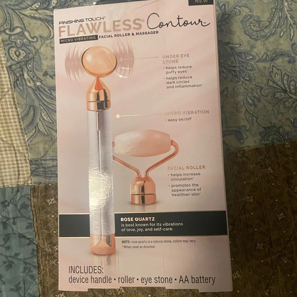 Micro vibrating Facial Roller and Massager - Picture 2 of 7